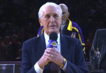 NBA: Nawet w takim dniu legendarny trener nie mógł się powstrzymać od złośliwości