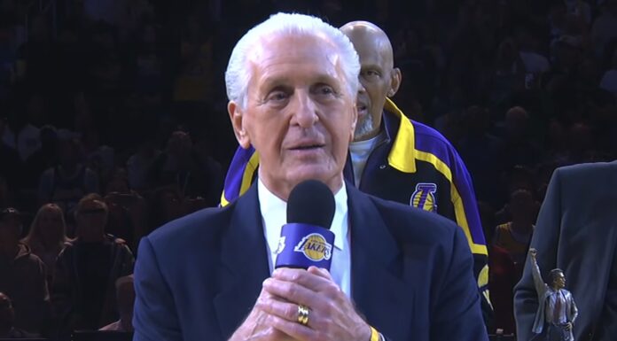 NBA: Nawet w takim dniu legendarny trener nie mógł się powstrzymać od złośliwości