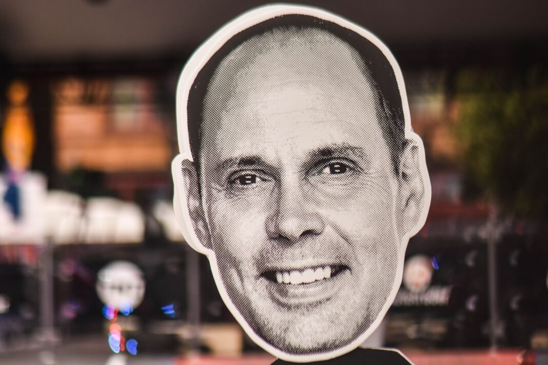 Ernie Johnson