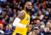 NBA: LeBron James znów uratował zespół. Robi to najlepiej w historii!