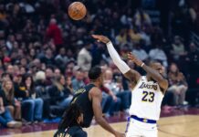 NBA: Idą zmiany w Los Angeles Lakers. Porządki zaczęli od zwolnień