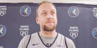 NBA: Wolves tracą weterana. Wybrał powrót do domu