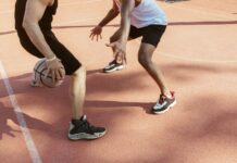 Jak zmienia się współczesna koszykówka? Umiejętności, które liczą się najbardziej