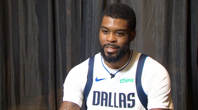 NBA: Mavs przedłużyli umowę ze skrzydłowym