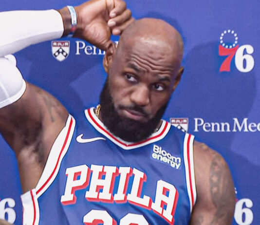 NBA: Komisarz Adam Silver stanął w obronie LeBrona Jamesa